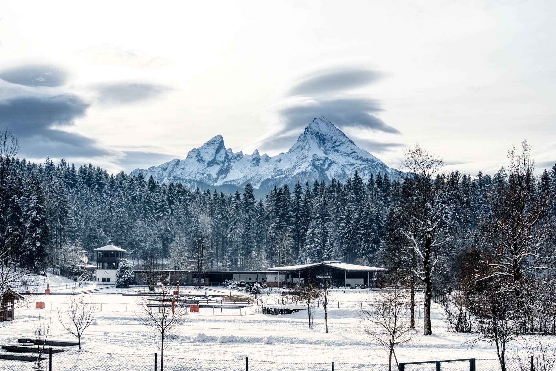 Aschauer Weiher Bad und Watzmann